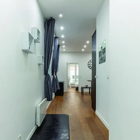 Apartment Lovely Rue Poissoniere 45 Sqm Paris